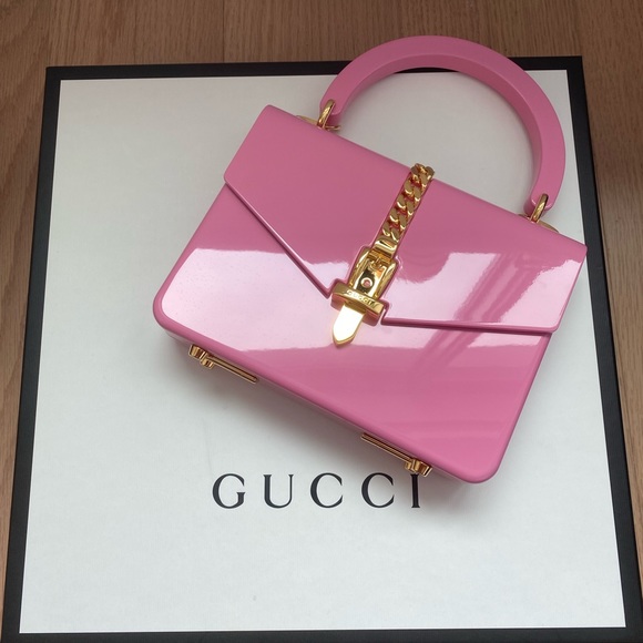 Gucci Limited Edition Sylvie 1969 Plexiglass Mini Bag w/ gold hardware and chain - Picture 16 of 16